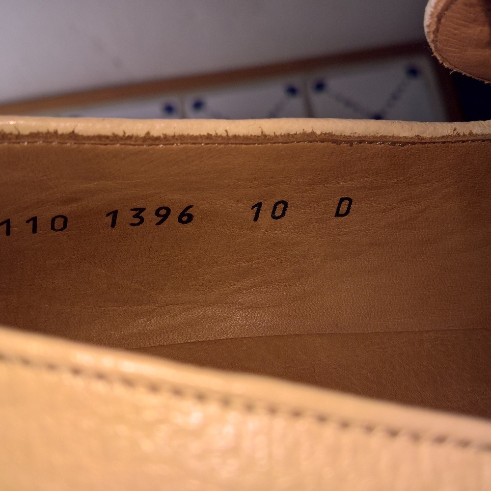 New Tan Men's Loafers - Picture 7 of 12